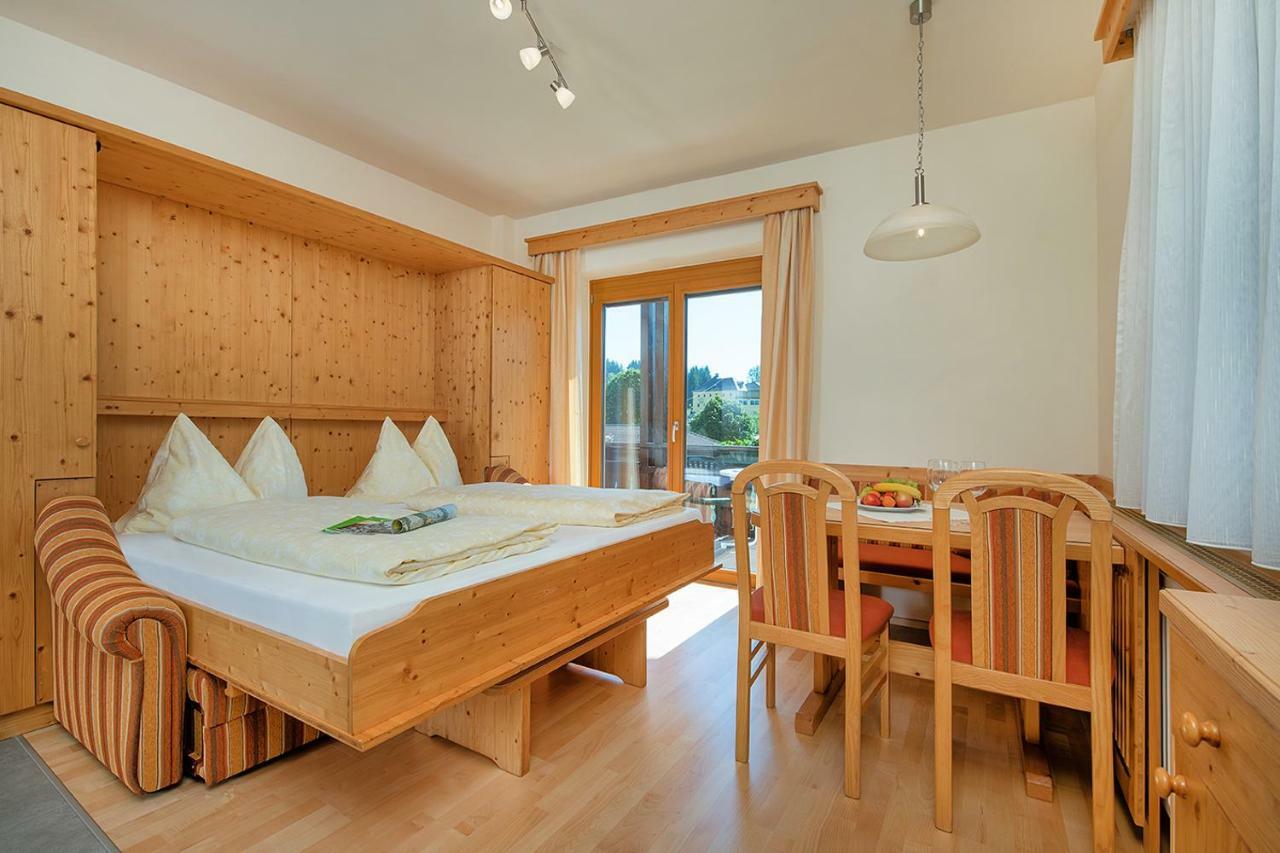 Hubertushof Hotel Latschach ober dem Faakersee Buitenkant foto